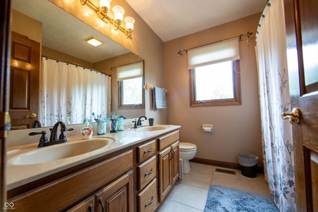 6505 State Road 144, Greenwood, IN 46143