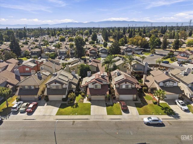 8205 Birch Street, Bakersfield, CA 93311