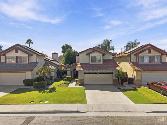 8205 Birch Street, Bakersfield, CA 93311