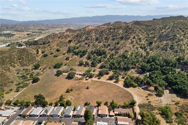27772 Parker Rd, Castaic, CA 91384