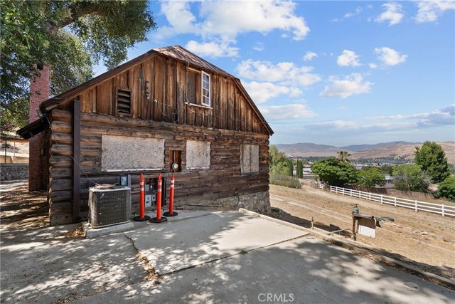 27772 Parker Rd, Castaic, CA 91384