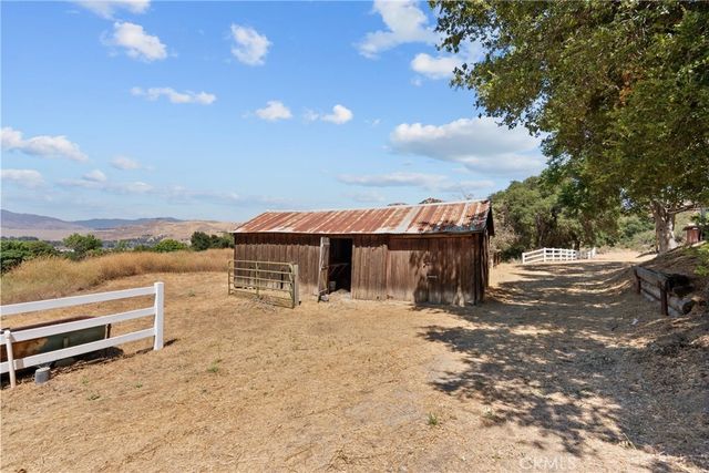 27772 Parker Rd, Castaic, CA 91384