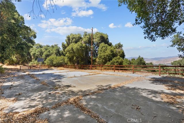 27772 Parker Rd, Castaic, CA 91384