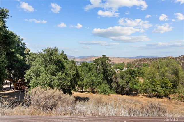 27772 Parker Rd, Castaic, CA 91384