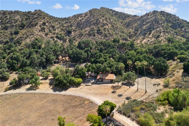 27772 Parker Rd, Castaic, CA 91384