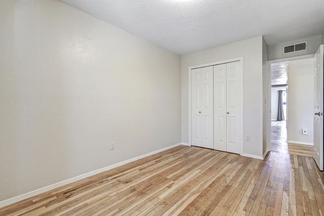 2445 Northwest Circle NW, Albuquerque, NM 87104