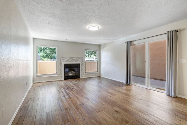 2445 Northwest Circle NW, Albuquerque, NM 87104