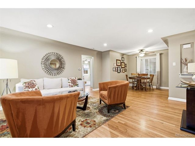 221 Oneida St, Denver, CO 80220