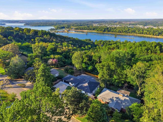 7108 Rockwood Road, Little Rock, AR 72207