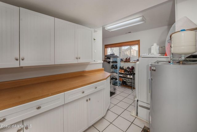 3945 N Trevino Dr, Coeur D'alene, ID 83815