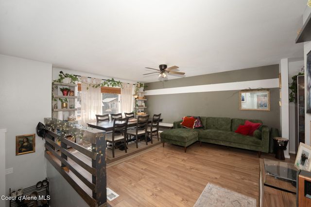 3945 N Trevino Dr, Coeur D'alene, ID 83815