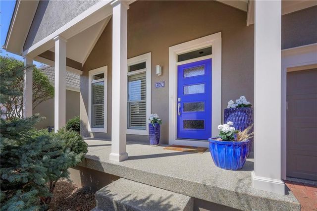 12436 LONG Street, Overland Park, KS 66213