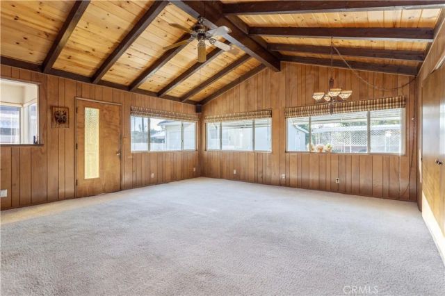 19218 Schoolcraft, Reseda, CA 91335