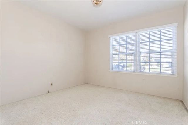 19218 Schoolcraft, Reseda, CA 91335