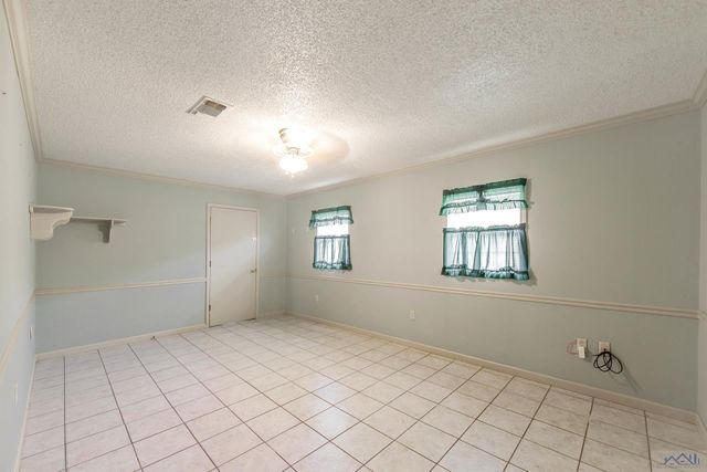 3004 Sycamore Dr, Houma, LA 70363