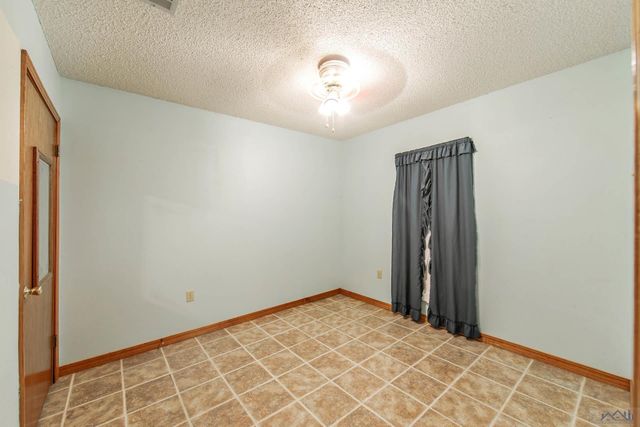 3004 Sycamore Dr, Houma, LA 70363