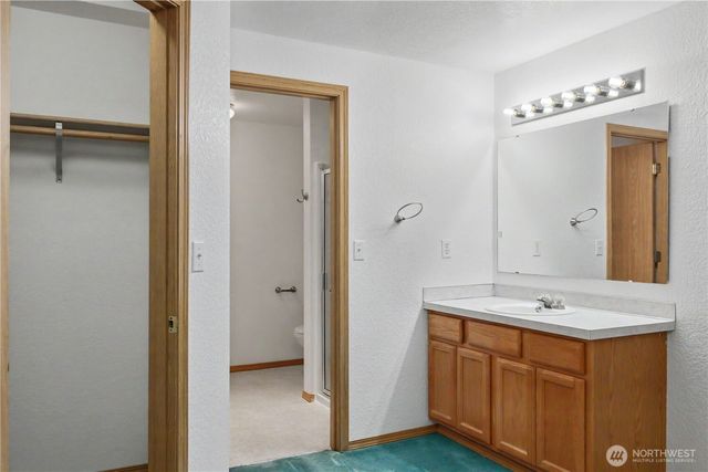 22530 Bluewater Drive SE, Yelm, WA 98597