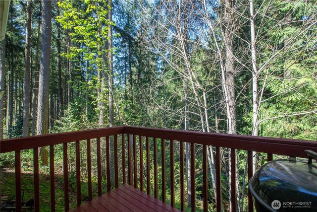 22530 Bluewater Drive SE, Yelm, WA 98597