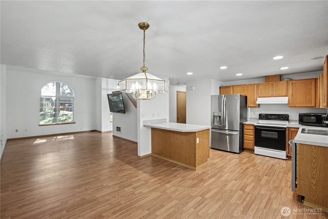 22530 Bluewater Drive SE, Yelm, WA 98597