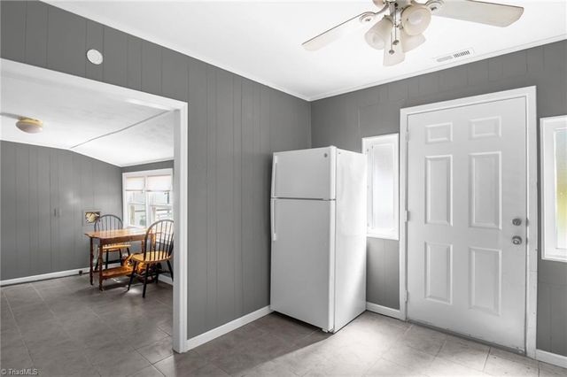 605 S Main Street, Kernersville, NC 27284