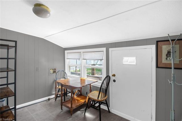 605 S Main Street, Kernersville, NC 27284