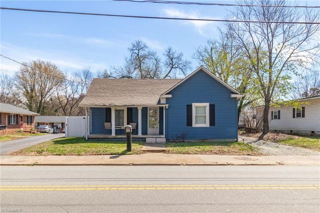 605 S Main Street, Kernersville, NC 27284