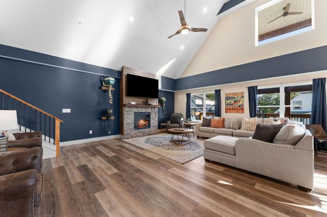 120 Watersound Way 11, Hollister, MO 65672