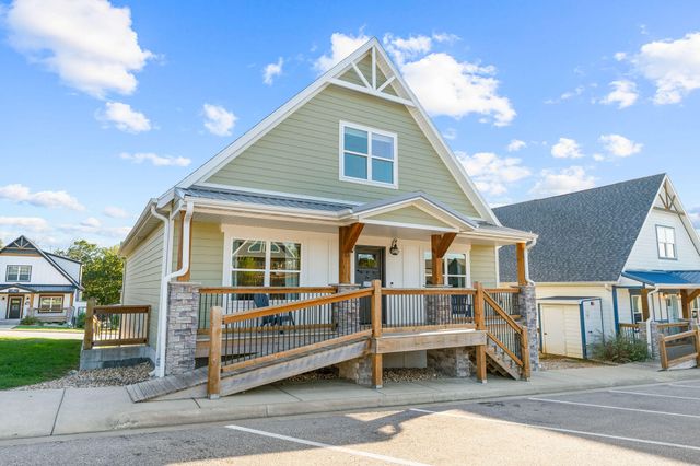 120 Watersound Way 11, Hollister, MO 65672