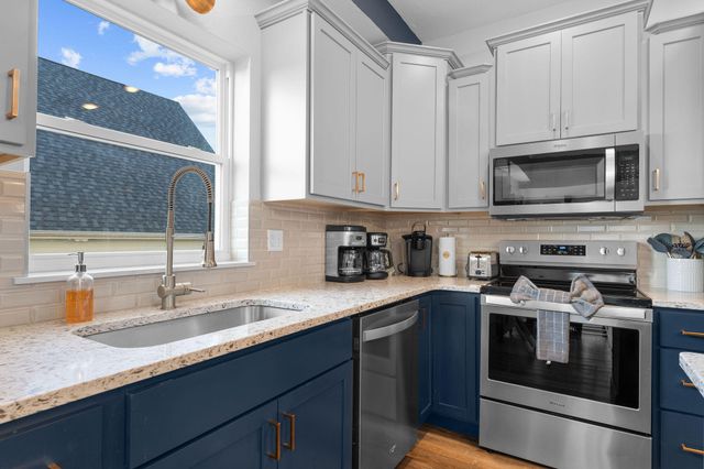 120 Watersound Way 11, Hollister, MO 65672