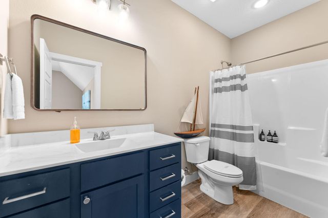 120 Watersound Way 11, Hollister, MO 65672