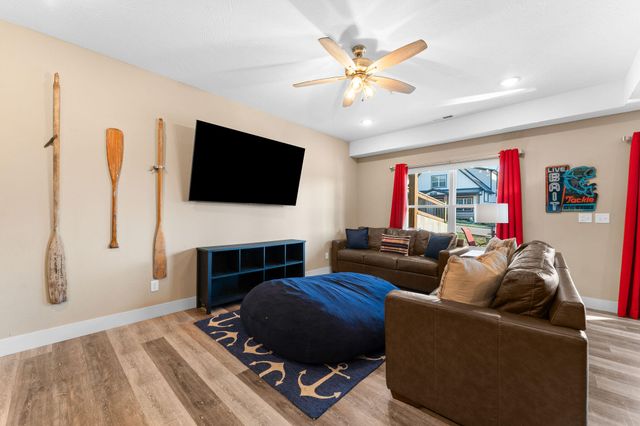 120 Watersound Way 11, Hollister, MO 65672