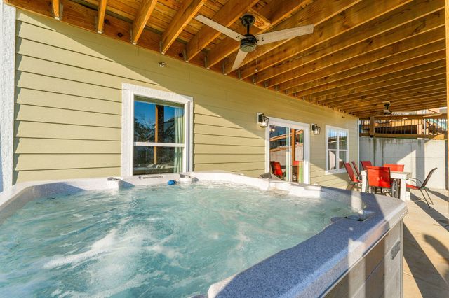 120 Watersound Way 11, Hollister, MO 65672