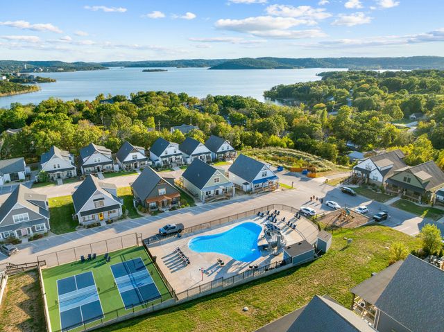 120 Watersound Way 11, Hollister, MO 65672