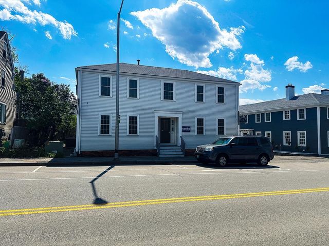 118 Maplewood Ave Unit C1, Portsmouth, NH 03801