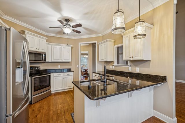 2624 Pebblecreek Ln, Murfreesboro, TN 37130