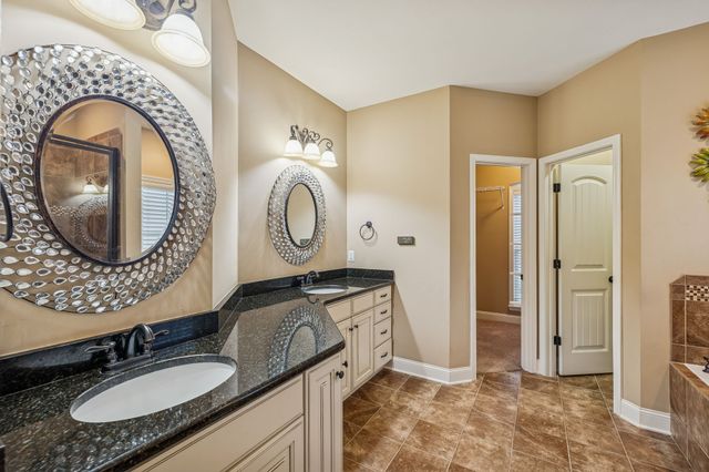 2624 Pebblecreek Ln, Murfreesboro, TN 37130