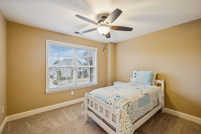 2624 Pebblecreek Ln, Murfreesboro, TN 37130