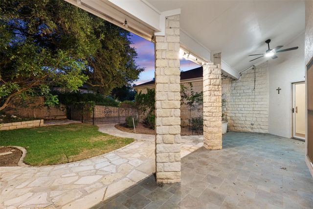 213 El Rio DR, Lakeway, TX 78734