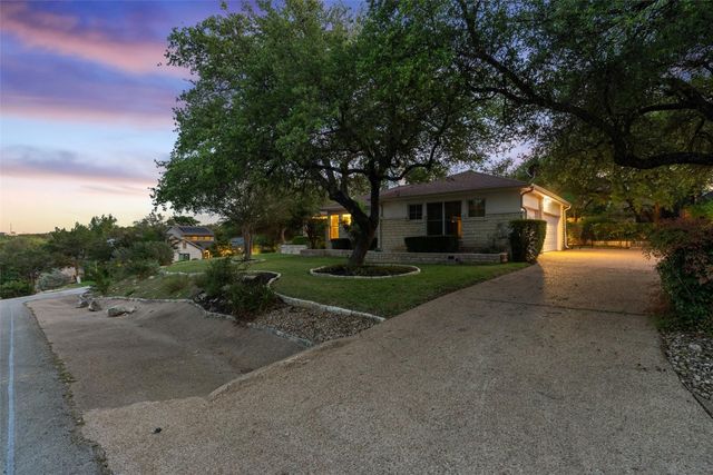 213 El Rio DR, Lakeway, TX 78734