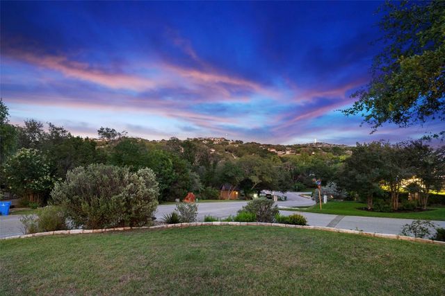 213 El Rio DR, Lakeway, TX 78734