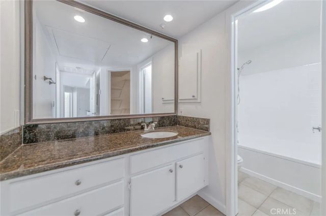 1027 Vista Del Cerro Drive 204, Corona, CA 92879