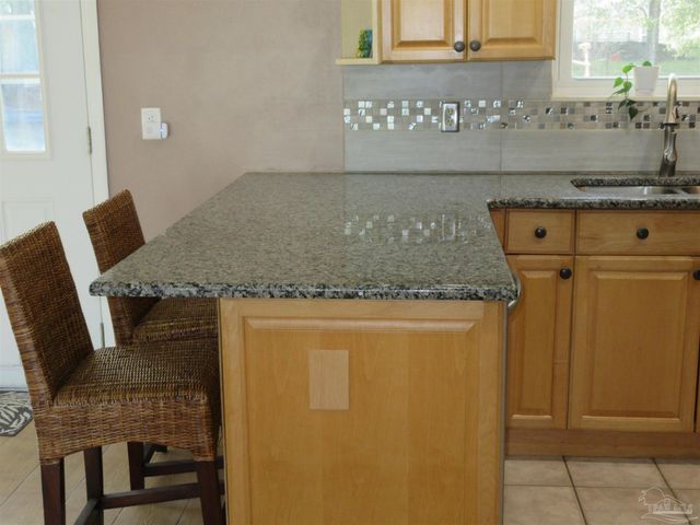 5717 Loring Dr, Milton, FL 32583