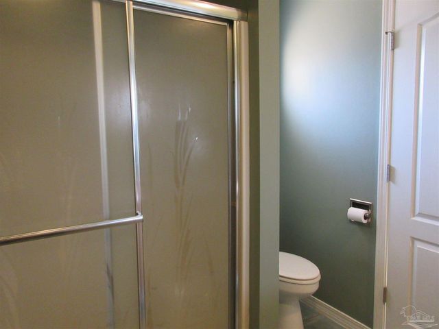 5717 Loring Dr, Milton, FL 32583