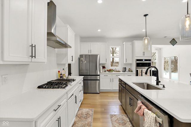 15425 Montfort Drive, Noblesville, IN 46062