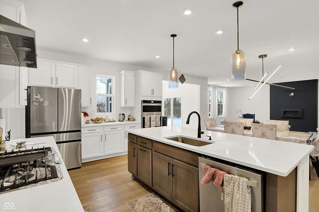 15425 Montfort Drive, Noblesville, IN 46062