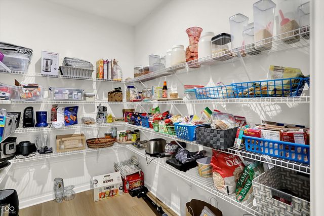 15425 Montfort Drive, Noblesville, IN 46062