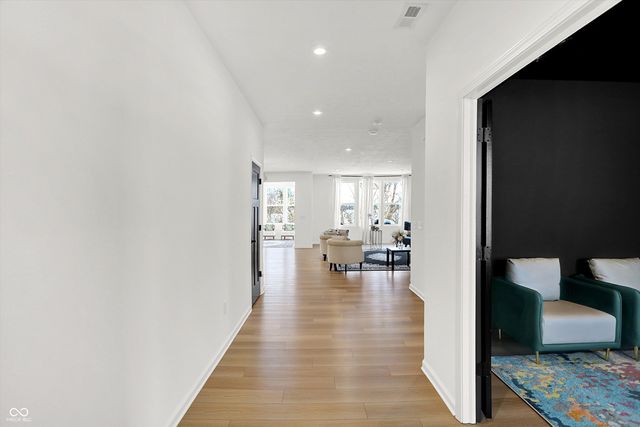 15425 Montfort Drive, Noblesville, IN 46062