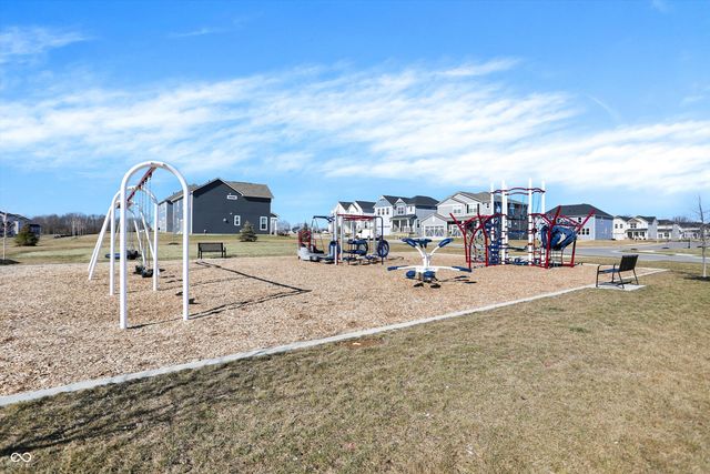 15425 Montfort Drive, Noblesville, IN 46062