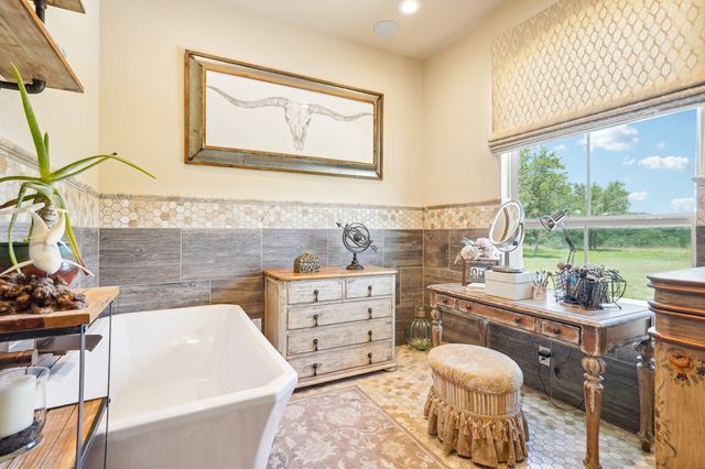 5228-A FM 3240, Bandera, TX 78003