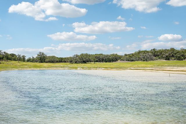 5228-A FM 3240, Bandera, TX 78003